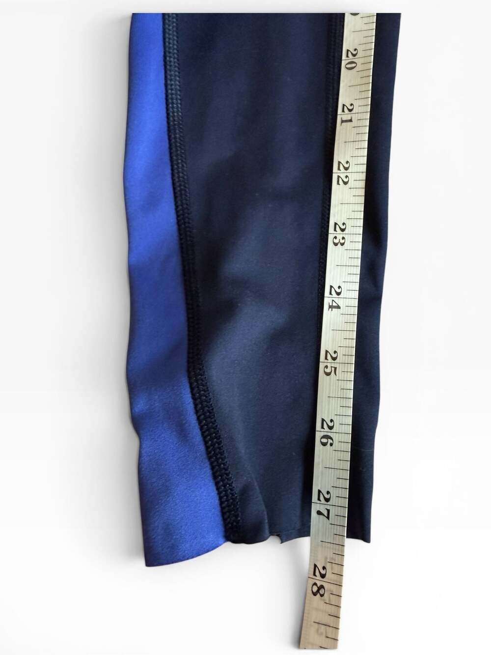 Cotopaxi Colorblock High-Rise Leggings with Pockets - Picture 6 of 6